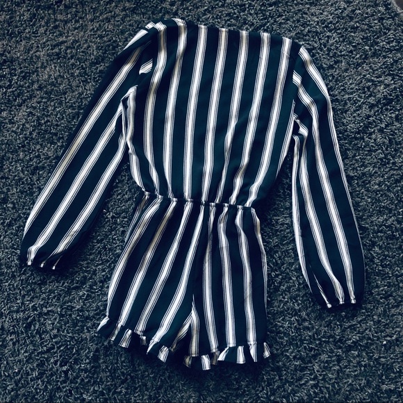 Mimi Chica • Striped Romper - Picture 5 of 5